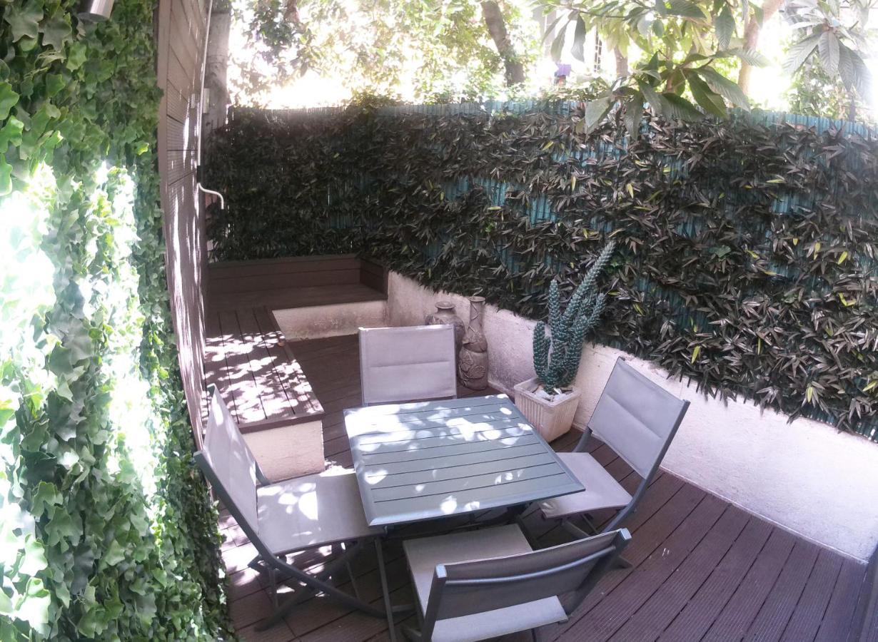 Apartment In The Heart Of Nisa Exterior foto